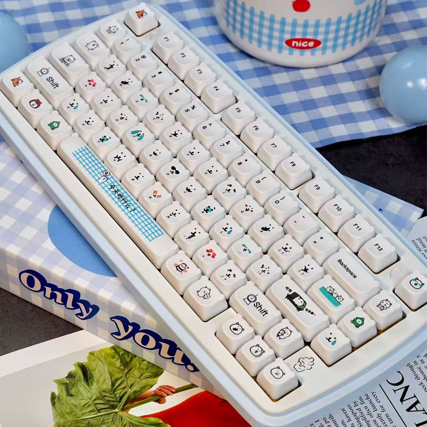 귀여운 만화 캐릭터 곰 PBT 키캡 EAO 높이 내마모 - Gaming Accessories Japan 리뷰 및 가격